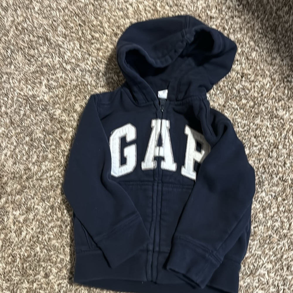 Gap Toddler zip up hoodie! Size 2t